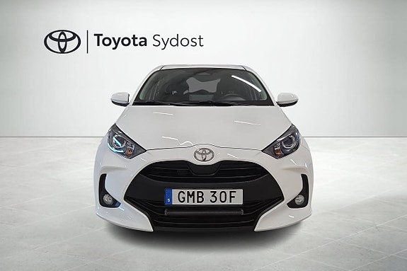 Toyota Yaris 5 of 20