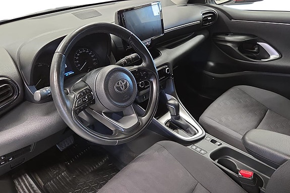 Toyota Yaris 11 of 20