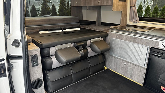 Volkswagen T6 Avcamper 4 of 5