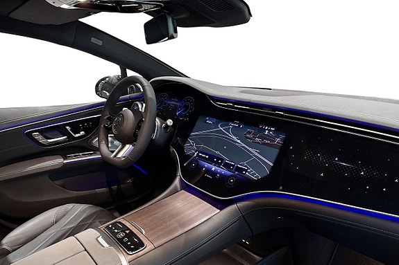 Mercedes-Benz EQS500 9 of 17