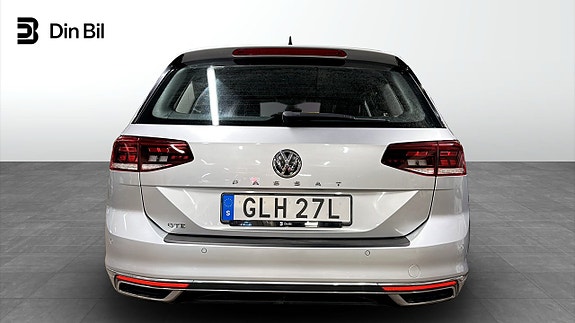 Volkswagen Passat 5 of 5