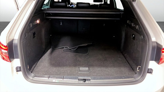 Skoda Superb 12 of 12