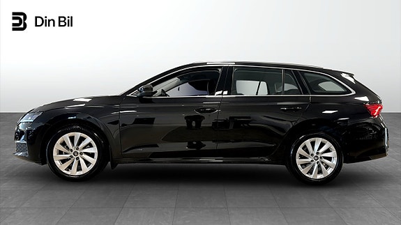 Skoda Octavia 2 of 5