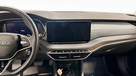 Skoda Octavia 9 of 12