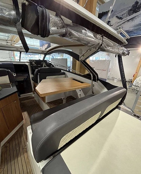 Grandezza 28 OC / Volvo Penta 270HK från 2020 / 9 120 kr/mån 8 of 12