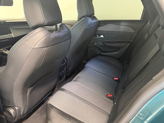 Peugeot 308 SW 5 of 5