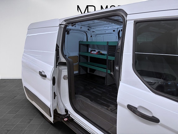 Ford Transit Connect 6 of 15