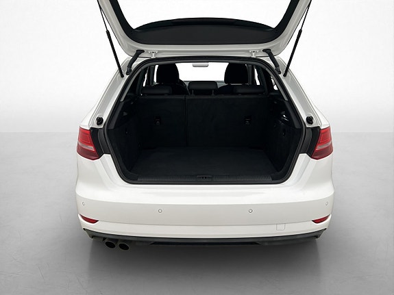 Audi A3 8 of 28