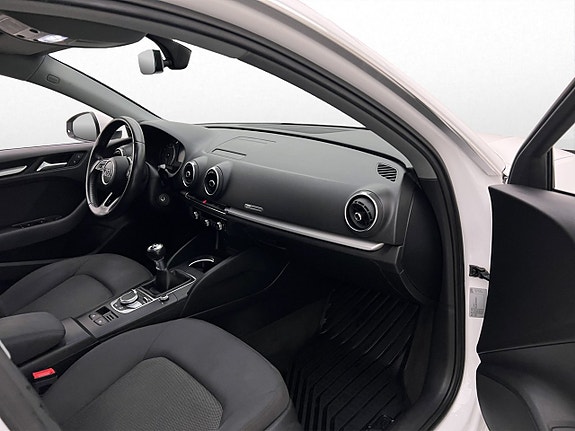 Audi A3 10 of 28