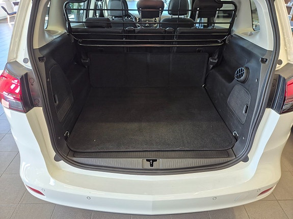 Opel Zafira Tourer 8 of 18