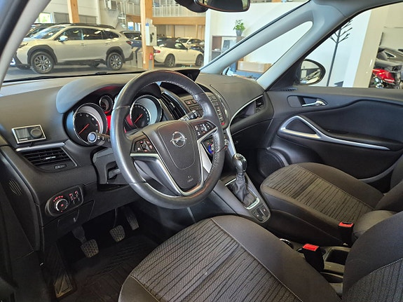 Opel Zafira Tourer 12 of 18