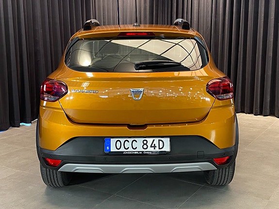 Dacia Sandero Stepway 2 of 5