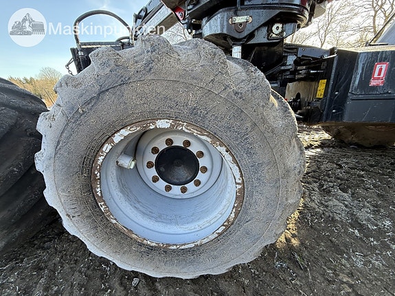 Komatsu 931-2 skördare 14 of 27
