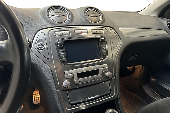 Ford Mondeo 8 of 11