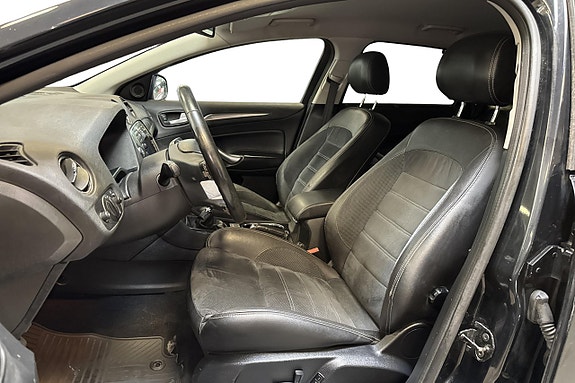 Ford Mondeo 9 of 11