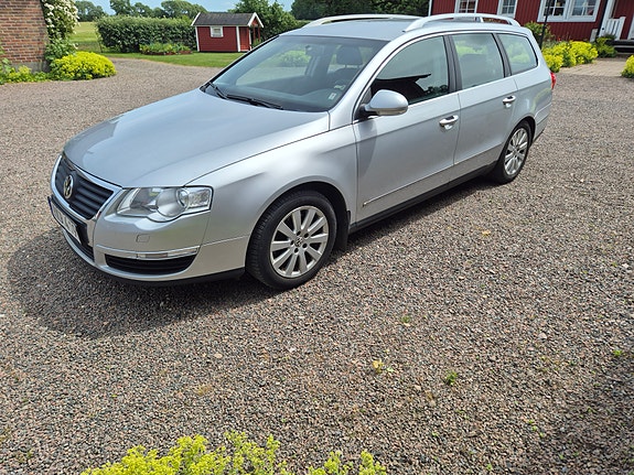Volkswagen Passat 4 of 5