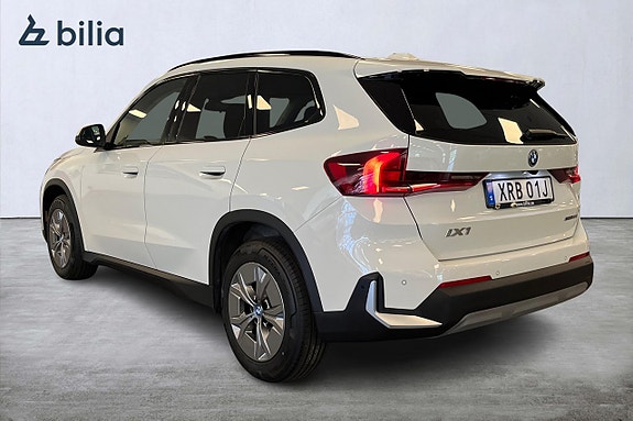 BMW X1 2 of 5
