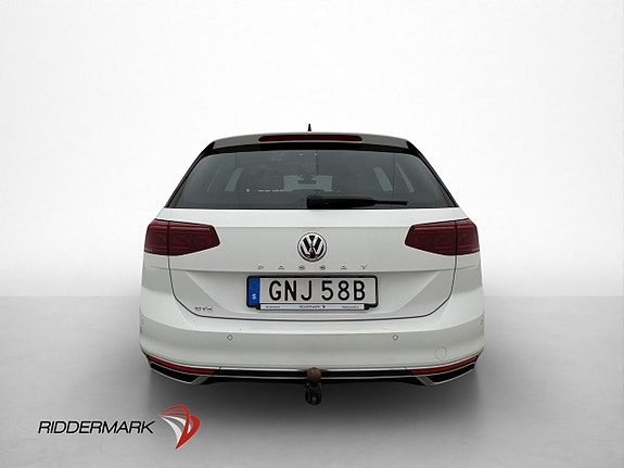Volkswagen Passat 7 of 30