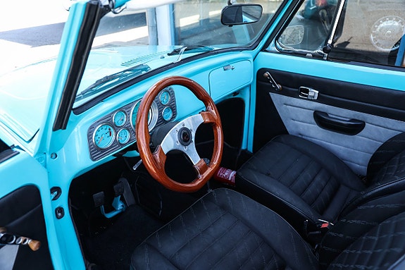 Volkswagen 1302 13 of 16