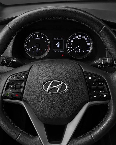 Hyundai Tucson 7 of 13