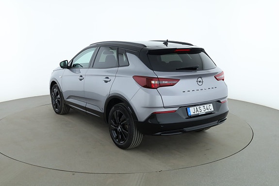 Opel Grandland X 3 of 5