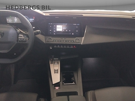 Peugeot 308 SW 9 of 17