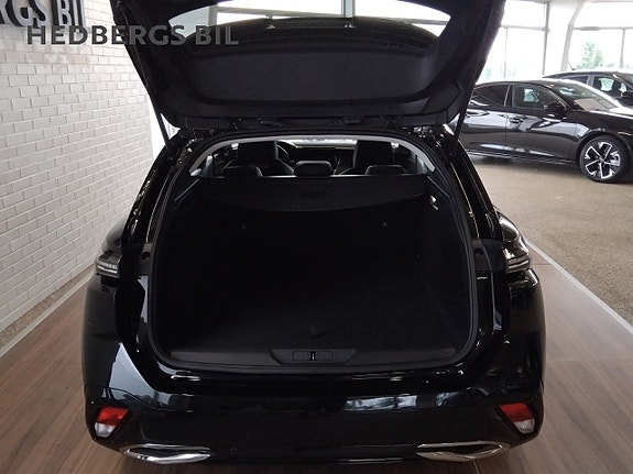 Peugeot 308 SW 6 of 17