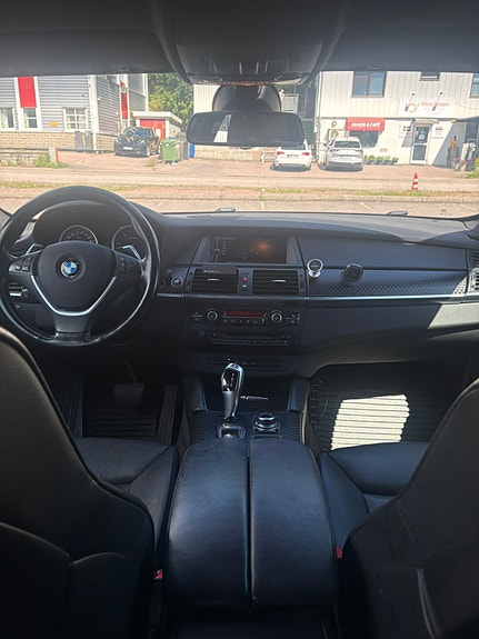 BMW X6 4 of 12