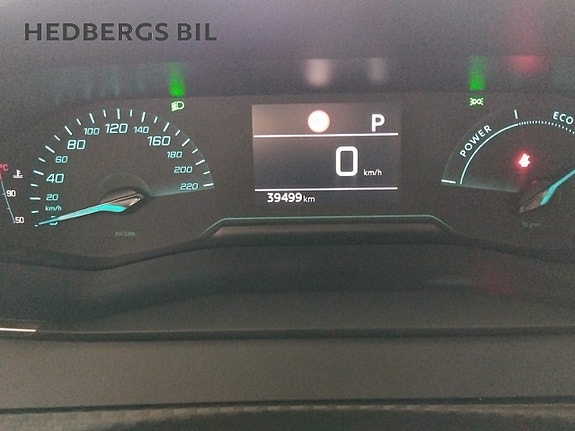 Peugeot 208 10 of 17