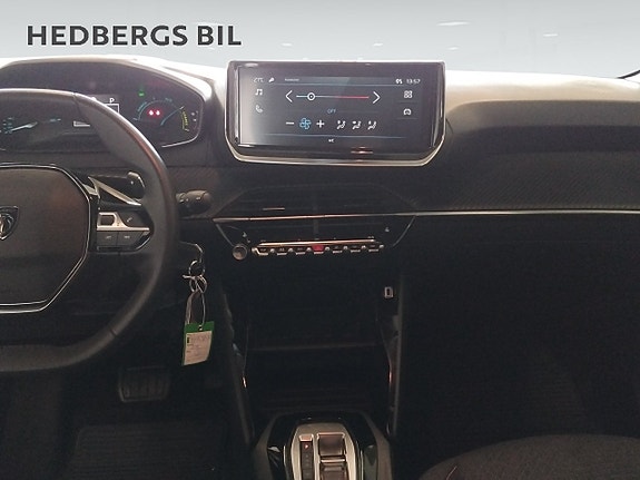 Peugeot 208 9 of 17