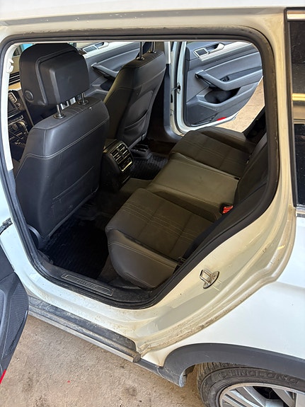 Volkswagen Passat CC 7 of 7