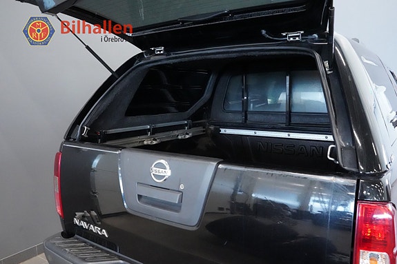 Nissan Navara 9 of 25
