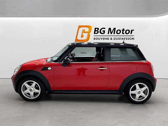 MINI Cooper 7 of 18