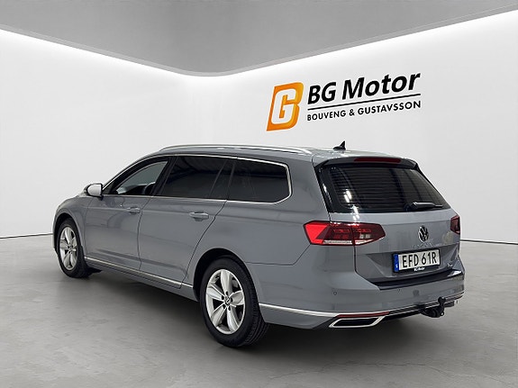 Volkswagen Passat 6 of 23