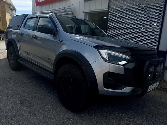 Isuzu AT33