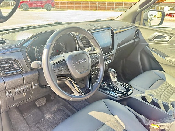 Isuzu AT33 27 of 27