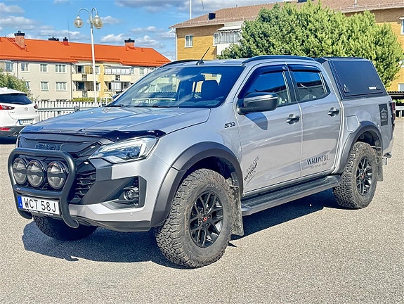 Isuzu AT33 2 of 27