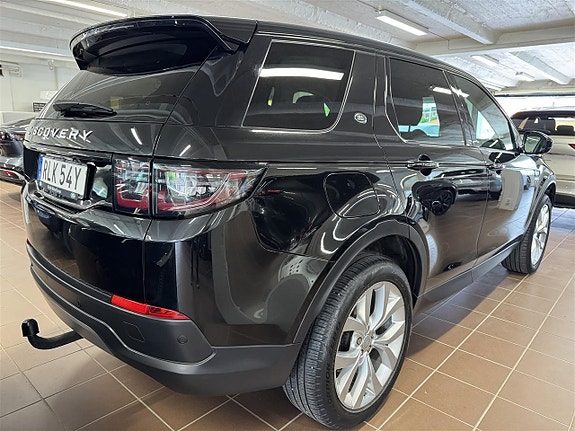 Land Rover Discovery Sport 4 of 5