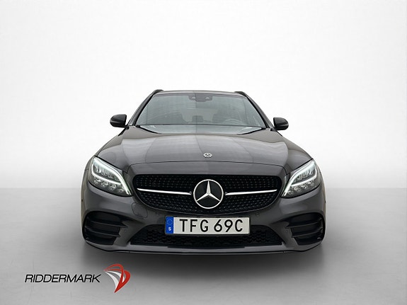 Mercedes-Benz C200 2 of 30