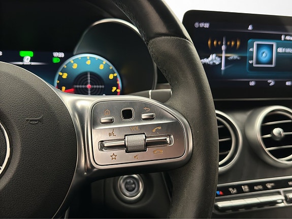 Mercedes-Benz C200 14 of 30