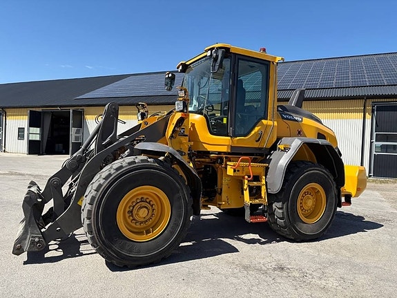 Volvo L90H lastmaskin, steg 5 motor, spakstyrning 4 of 7