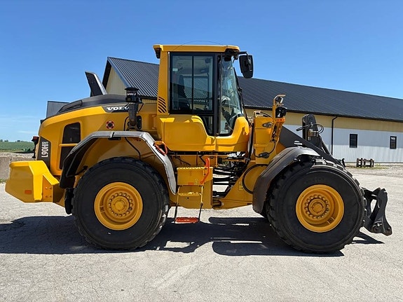 Volvo L90H lastmaskin, steg 5 motor, spakstyrning 6 of 7