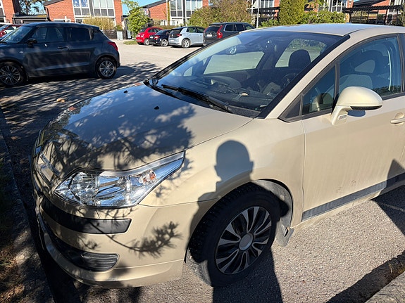 Citroen C4 2 of 5