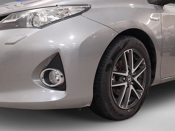 Toyota Auris 10 of 10