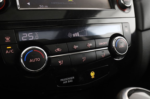 Nissan X-Trail 27 of 30