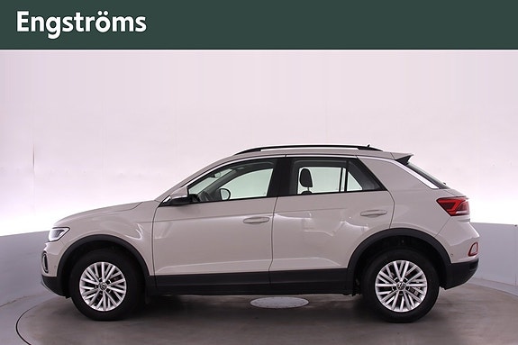 Volkswagen T-Roc 5 of 5