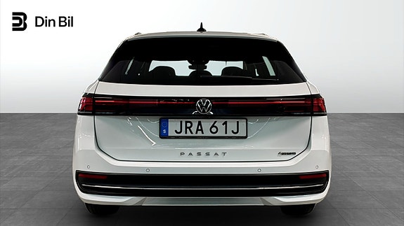 Volkswagen Passat 5 of 5