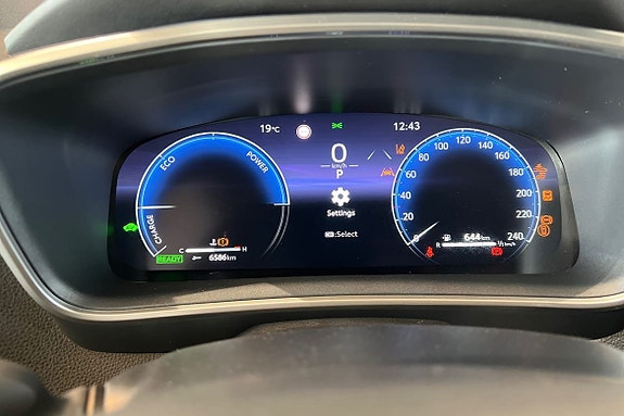 Toyota Corolla 16 of 21