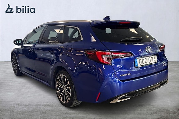 Toyota Corolla 2 of 21