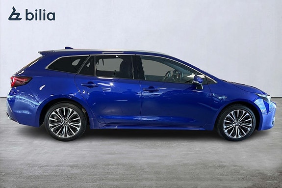 Toyota Corolla 18 of 21